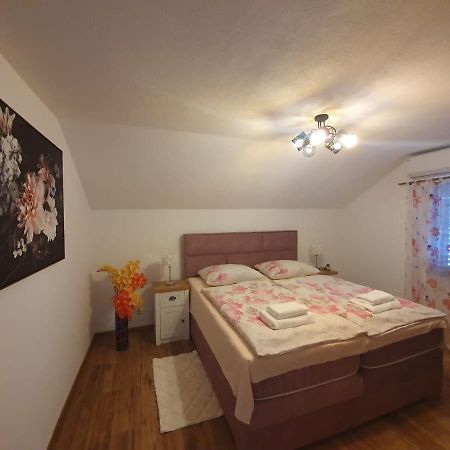 Apartment Magdalena Книн Екстериор снимка